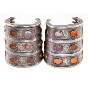 Antique Pair of Wide Turkmen Turkoman Carnelian Silver Cuff Bracelets